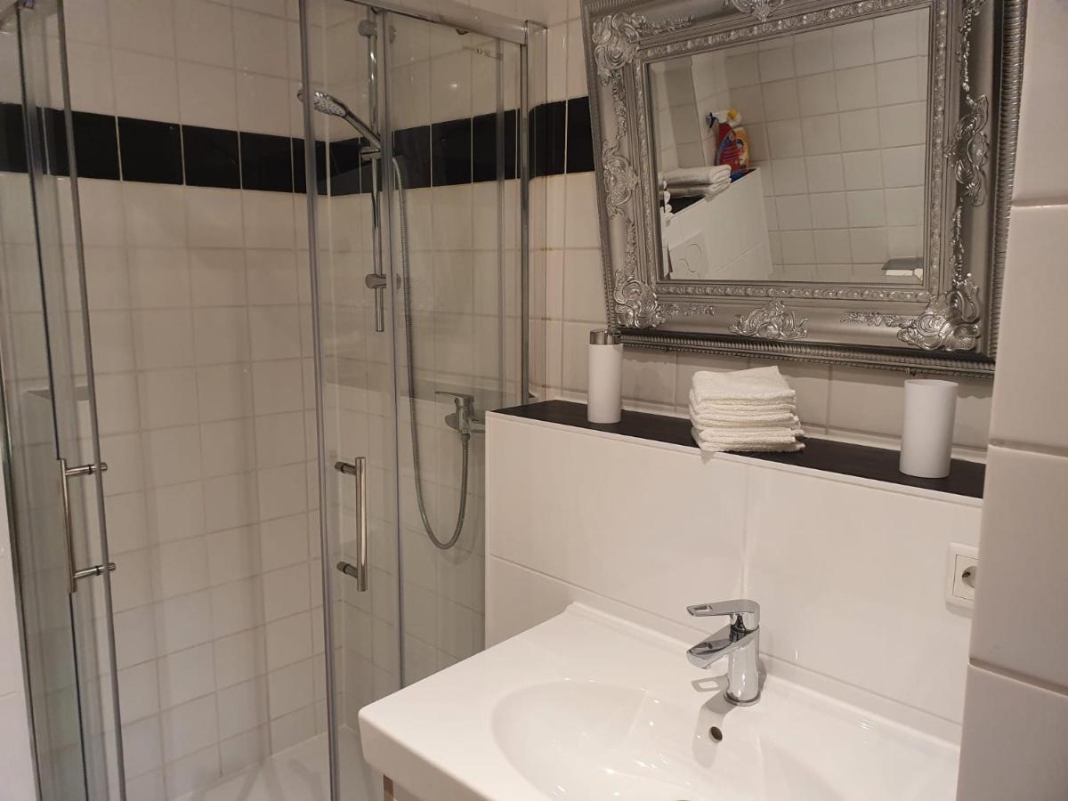 Ferienwohnung/Montagewohnung Paderborn Buitenkant foto