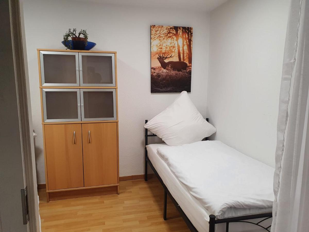 Ferienwohnung/Montagewohnung Paderborn Buitenkant foto